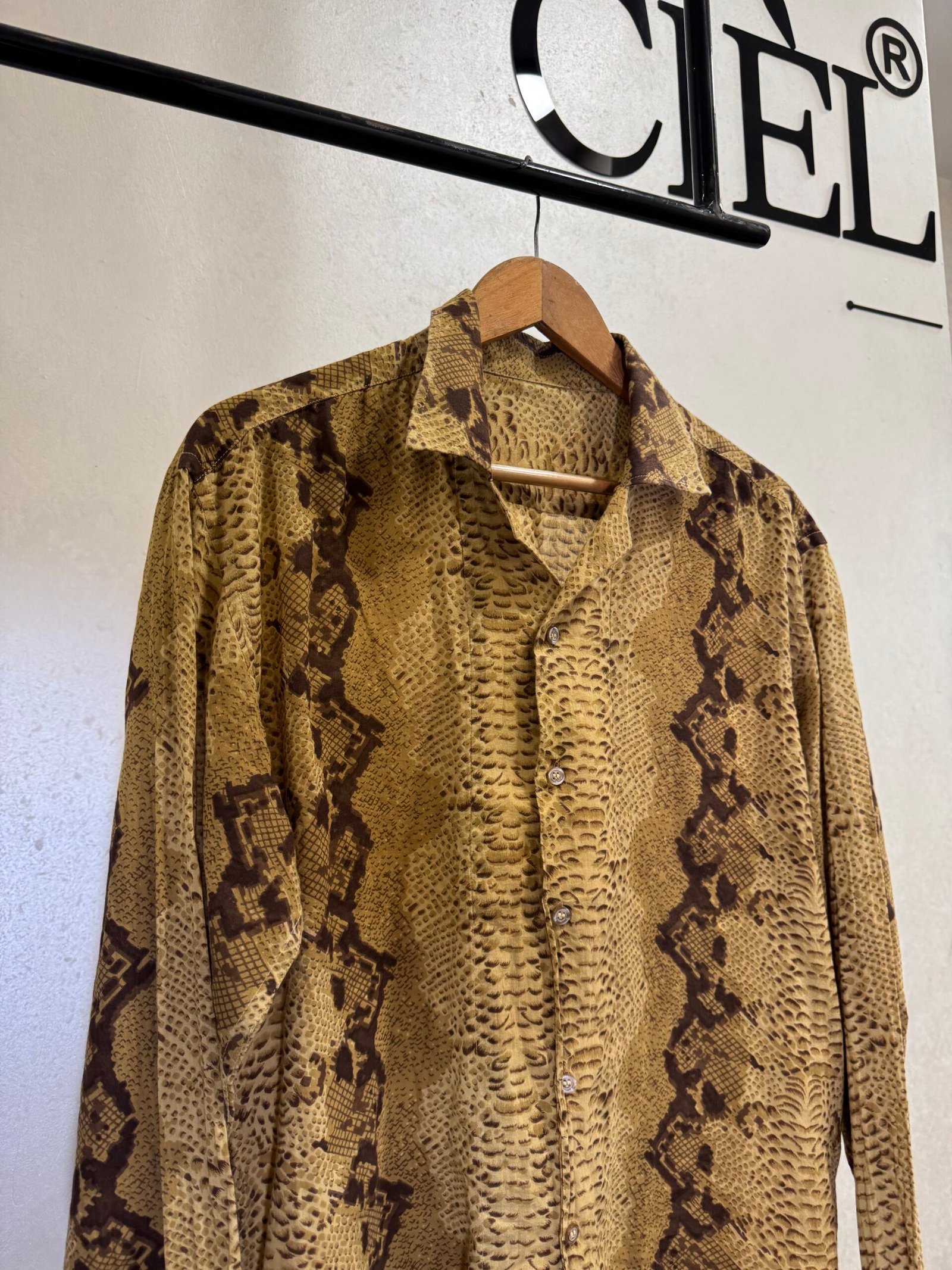 breezy printed shirts - Image 2