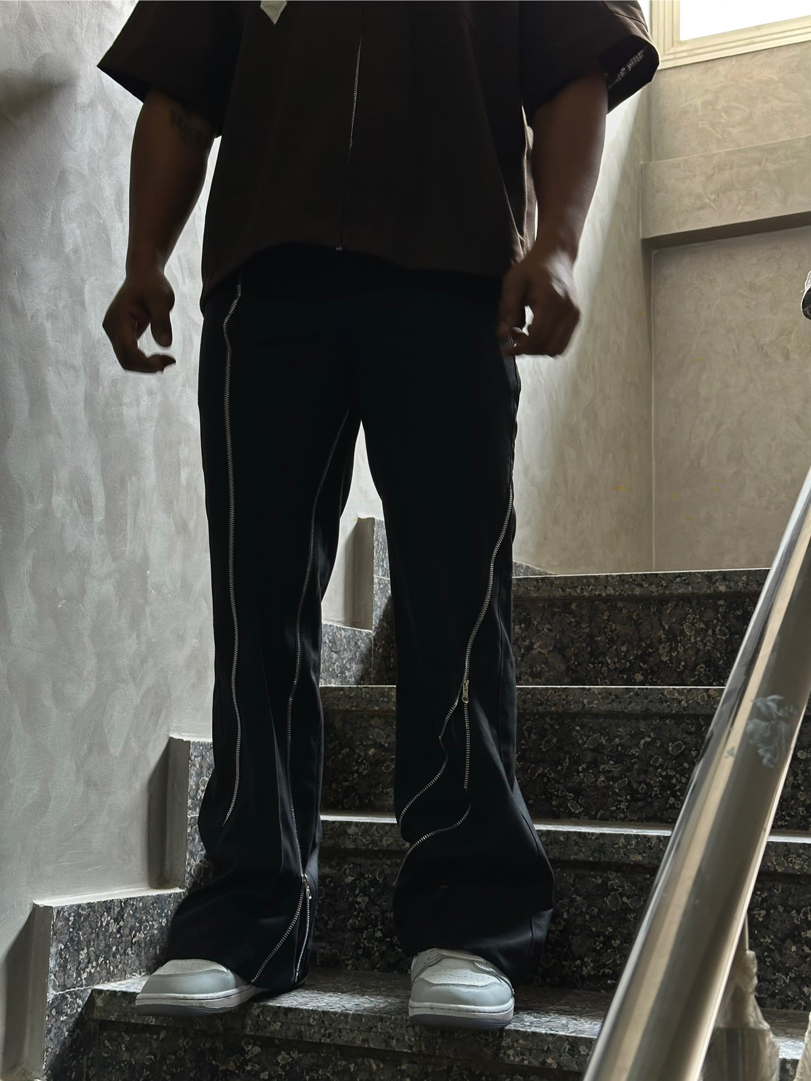 3 zipper pants* - Image 3
