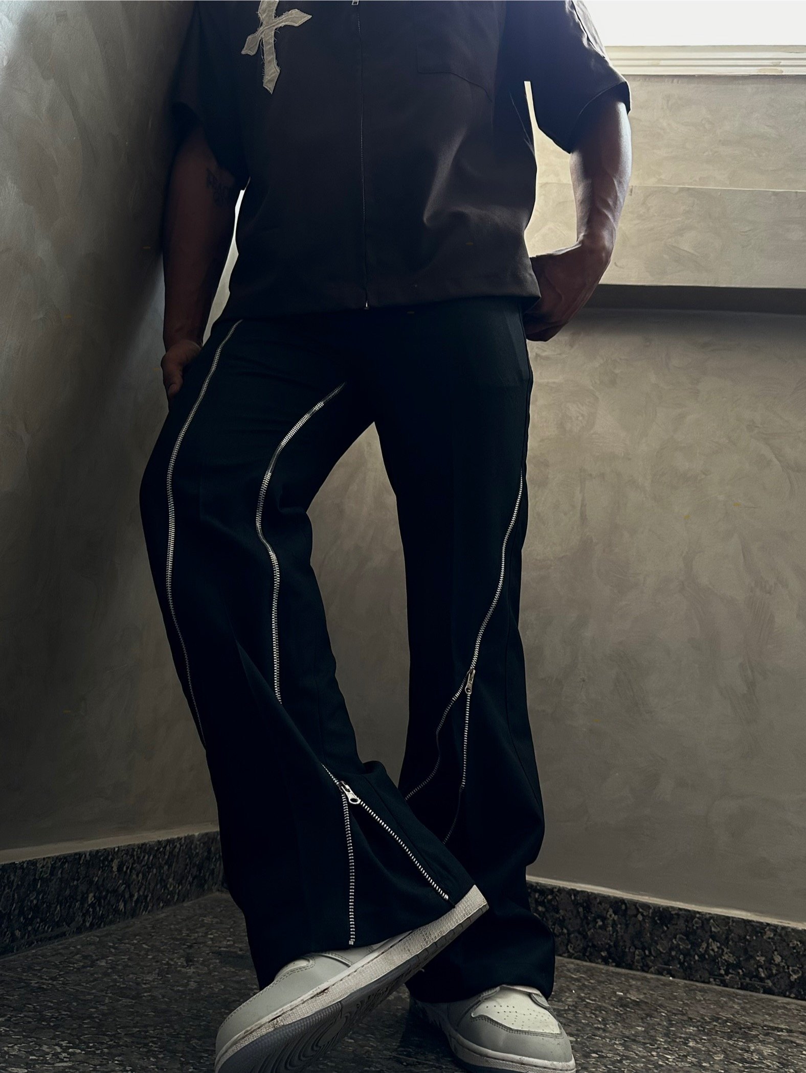 3 zipper pants*