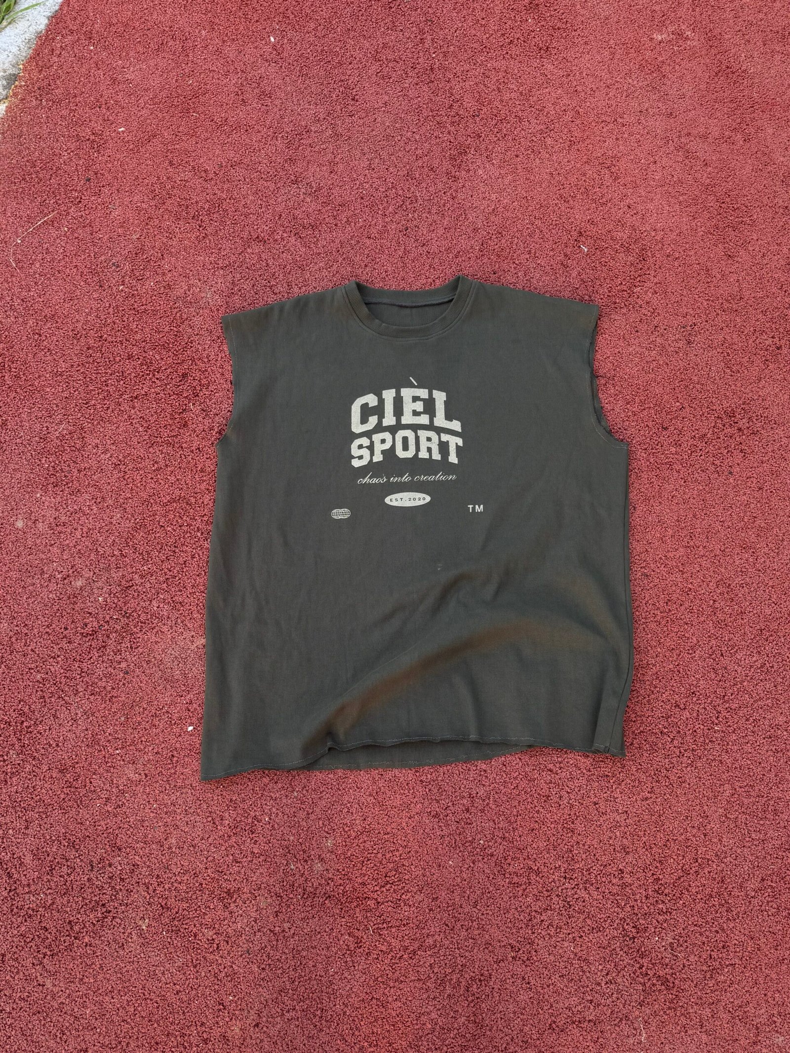 boxy sports vest - Image 4