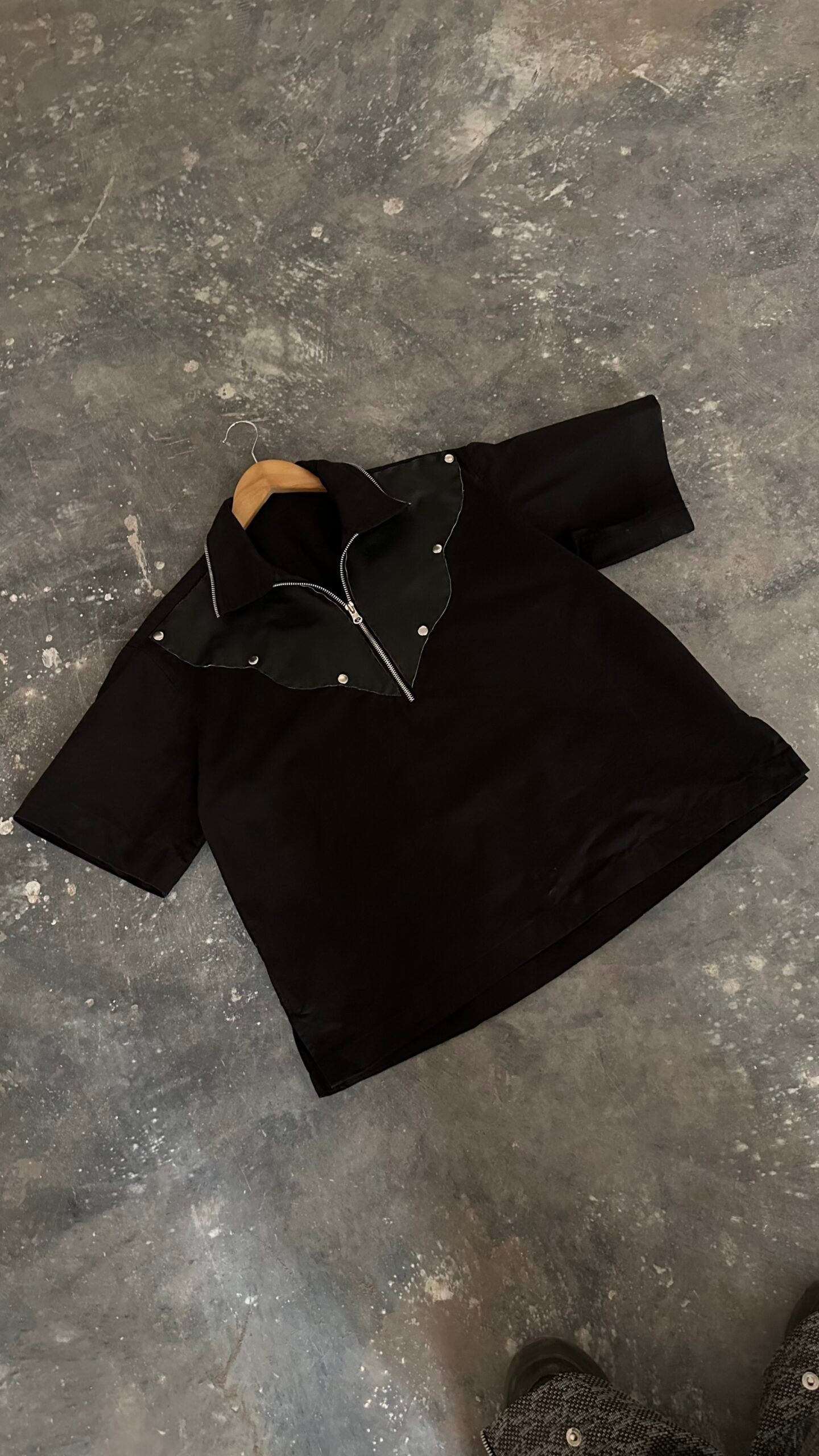 Henley PU leather zipper shirt - Image 9